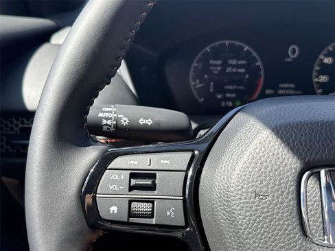 Used 2027 Honda HR-V Sport image 19