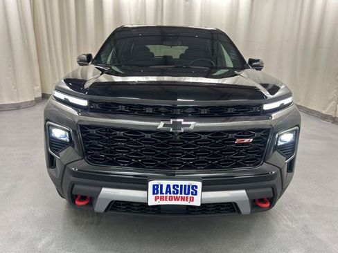 Used 2024 Chevrolet Traverse Z71 image 8