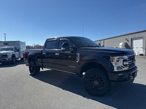 Used 2021 Ford F250 Limited image 1
