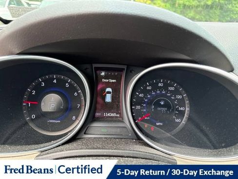 Used 2016 Hyundai Santa Fe Limited w/ Option Group 04 AWD/4WD image 15