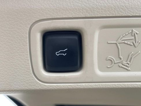 Used 2021 Lincoln Navigator L Reserve w/ Luxury Package image 13