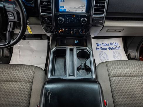 Used 2016 Ford F150 XLT w/ Equipment Group 302A Luxury AWD/4WD image 33