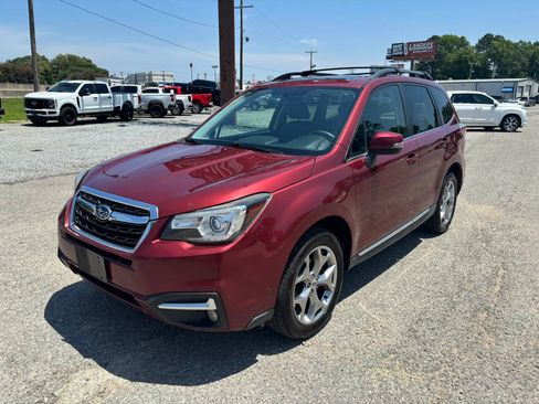 Used 2017 Subaru Forester 2.5i Touring w/ Popular Package #2 AWD/4WD image 9