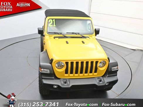 Used 2021 Jeep Wrangler Sport AWD/4WD image 29