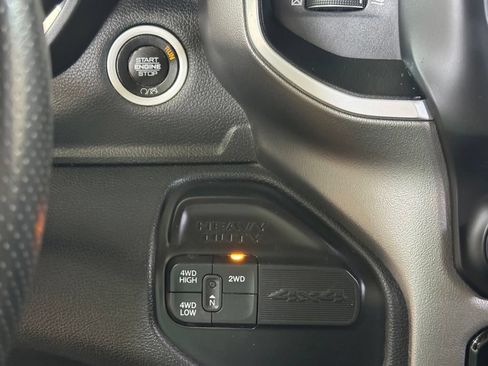 Used 2019 RAM 2500 Big Horn AWD/4WD image 38