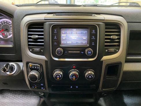 Used 2024 RAM 1500 Tradesman w/ Chrome Appearance Group AWD/4WD image 36