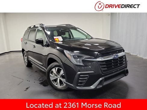 Used 2024 Subaru Ascent Premium w/ Convenience Package image 1