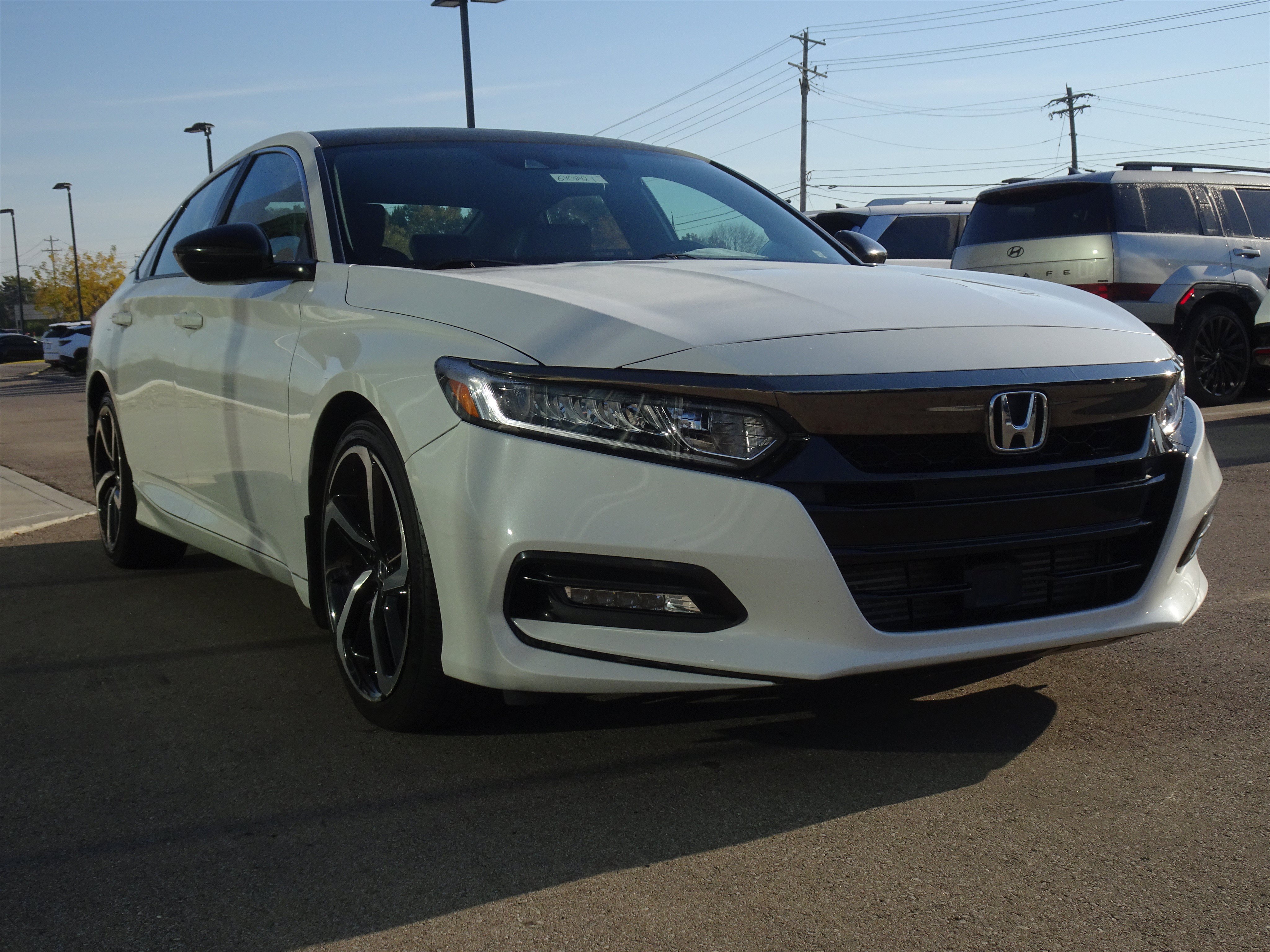 Used 2019 Honda Accord Sport image 6