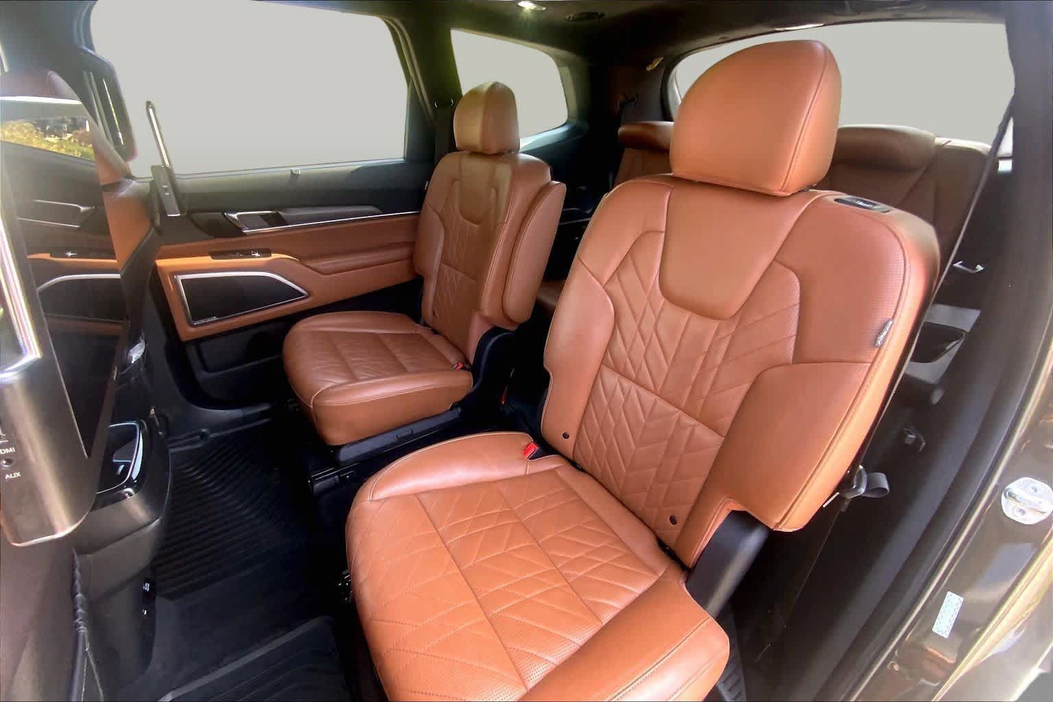 Used 2023 Kia Telluride SX Prestige X-Pro AWD/4WD image 19