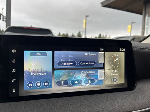 Used 2025 Nissan Kicks SV image 20