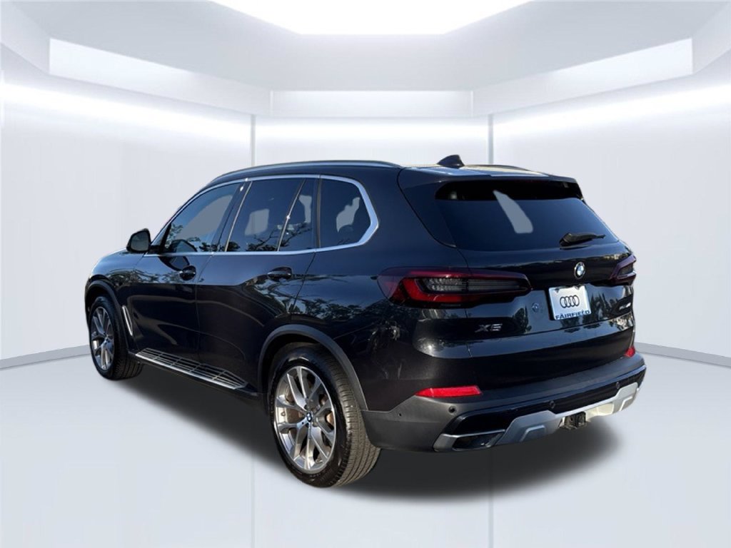 Used 2021 BMW X5 xDrive40i w/ Premium Package AWD/4WD image 3