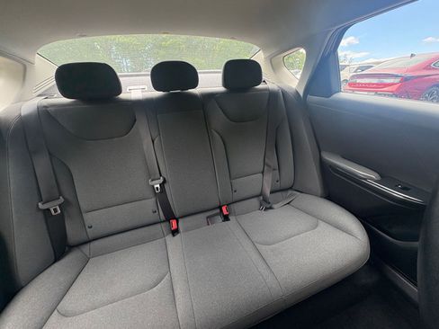 Used 2025 Kia K4 FWD image 35