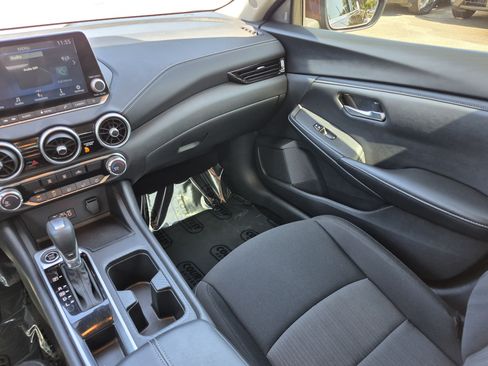 Used 2023 Nissan Sentra SV FWD image 17