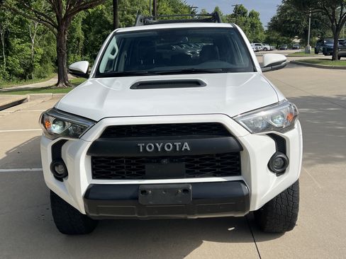 Used 2024 Toyota 4Runner TRD Pro AWD/4WD image 3