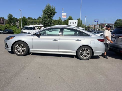 Used 2018 Hyundai Sonata Limited w/ Ultimate Package 07 FWD image 4