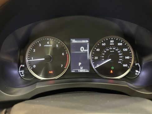 Used 2022 Lexus IS 300 w/ Comfort Package image 9