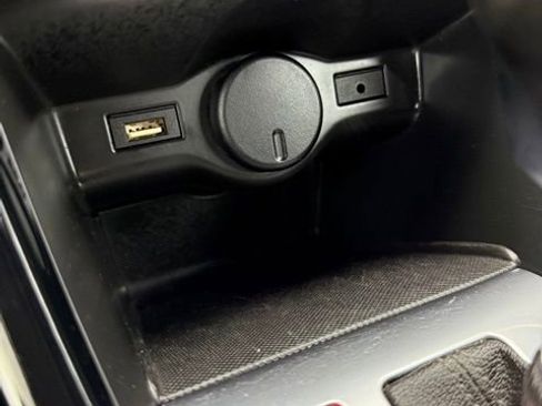 Used 2019 Buick Cascada Premium FWD image 41