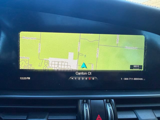 Used 2017 Alfa Romeo Giulia Ti w/ TI Lusso Package AWD/4WD image 8
