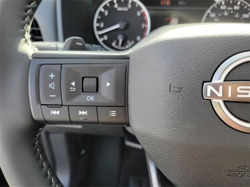 Used 2026 Nissan Rogue SV image 23