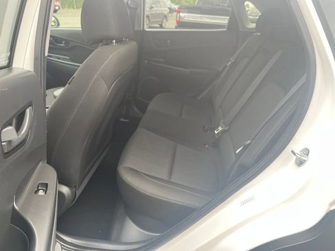 Used 2023 Hyundai Kona SEL AWD/4WD image 27
