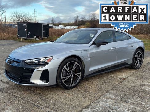 Used 2022 Audi e-tron GT Prestige w/ Prestige Package image 1