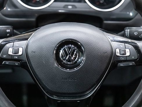 Used 2018 Volkswagen Tiguan S AWD/4WD image 18