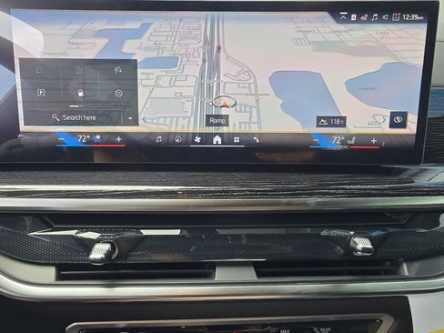 New 2026 BMW X5 xDrive40i w/ M Sport Package AWD/4WD image 18