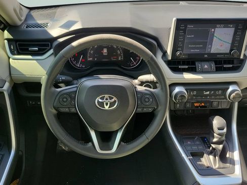Certified 2020 Toyota RAV4 Limited FWD image 12