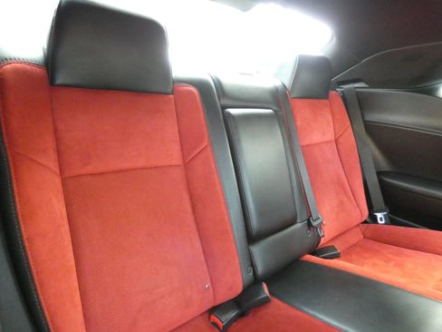 Used 2017 Dodge Challenger R/T Scat Pack w/ Dynamics Package image 42