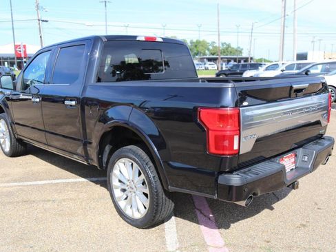 Used 2019 Ford F150 Limited image 5