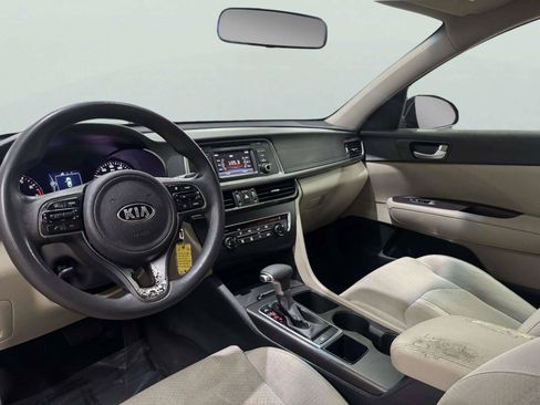 Used 2016 Kia Optima LX FWD image 25