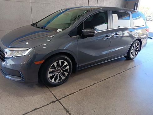 Used 2024 Honda Odyssey EX-L image 1