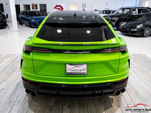 Used 2022 Lamborghini Urus AWD/4WD image 16