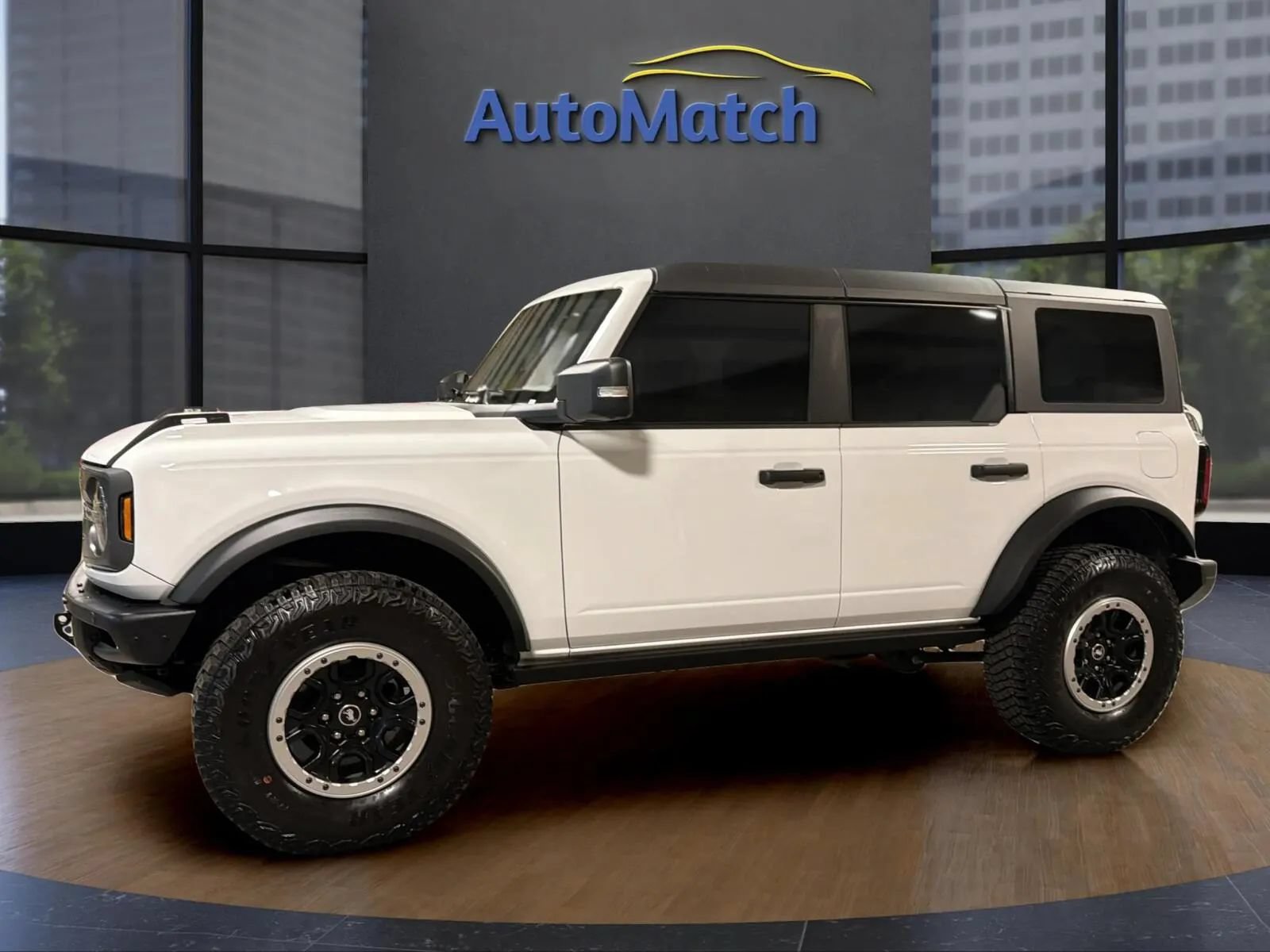 Used 2024 Ford Bronco Badlands AWD/4WD image 6