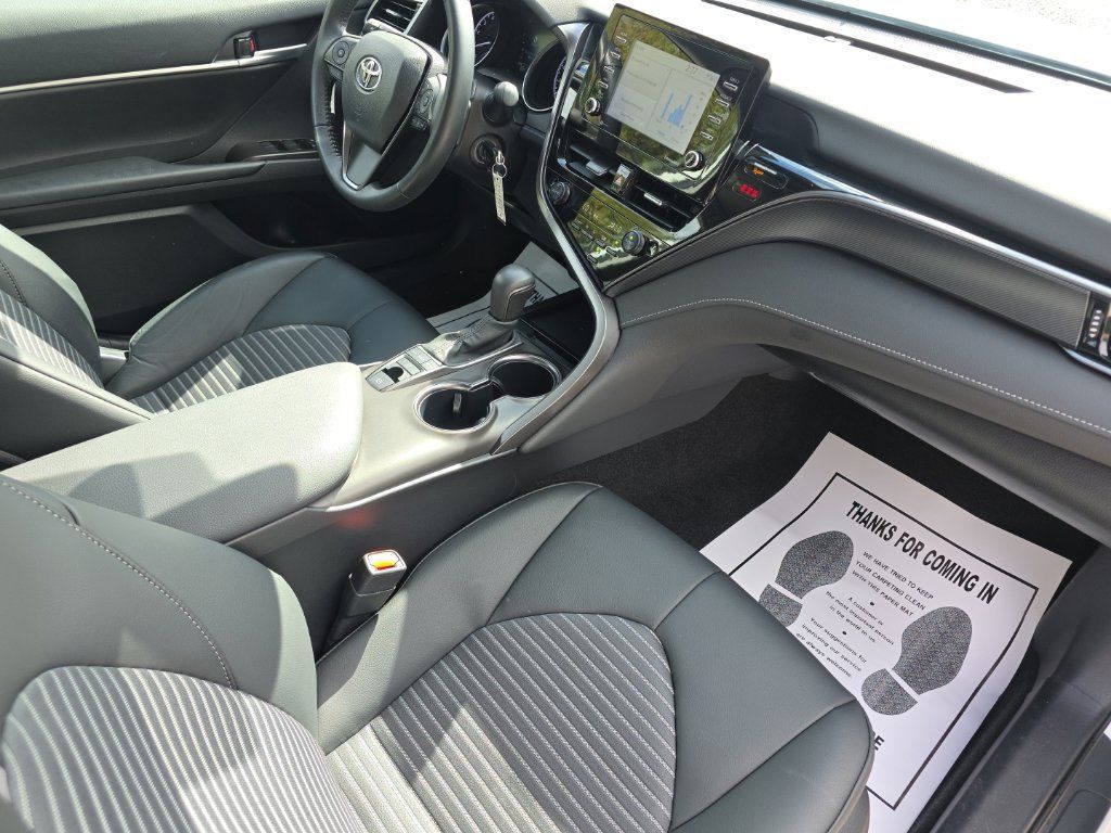 Certified 2024 Toyota Camry SE AWD/4WD image 17