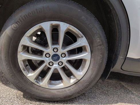 Used 2022 Ford Escape SE w/ Convenience Package image 12