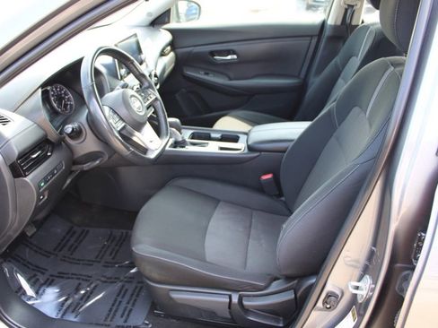 Used 2022 Nissan Sentra SV image 15