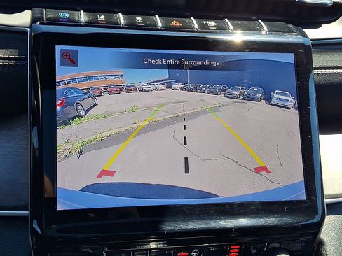 Used 2024 Jeep Grand Cherokee Limited 4xe AWD/4WD image 18