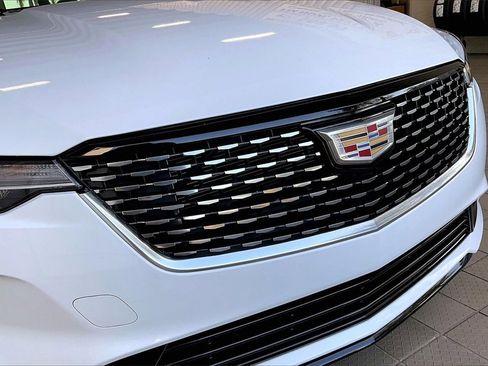 Used 2023 Cadillac CT4 Luxury image 27