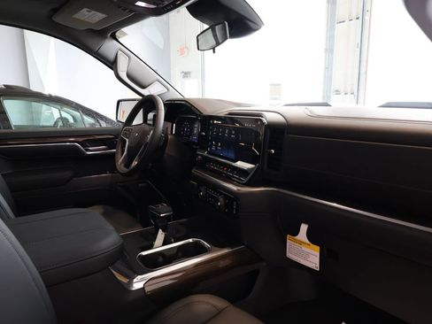 New 2026 Chevrolet Silverado 1500 LT Trail Boss w/ LT Trail Boss Premium Package AWD/4WD image 44