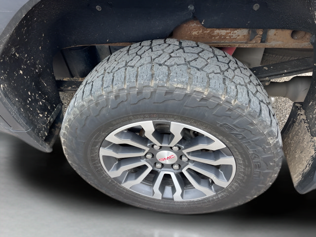 Used 2019 GMC Sierra 1500 AT4 w/ AT4 Preferred Package AWD/4WD image 15