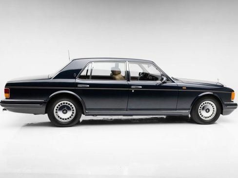 Used 1998 Rolls-Royce Silver Spur image 11
