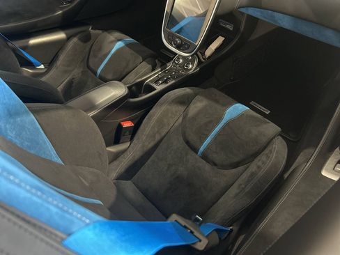 Used 2017 McLaren 570S RWD image 99