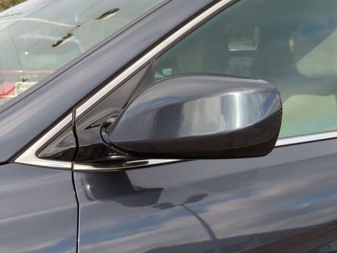 Used 2017 Hyundai Santa Fe Sport image 12