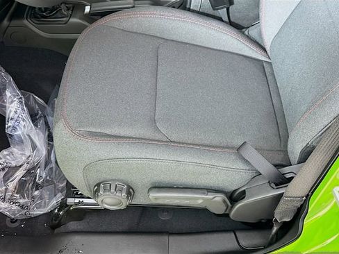 New 2026 Jeep Wrangler Unlimited Rubicon image 18