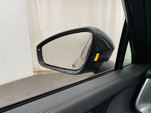 New 2026 Volkswagen Tiguan SE image 20