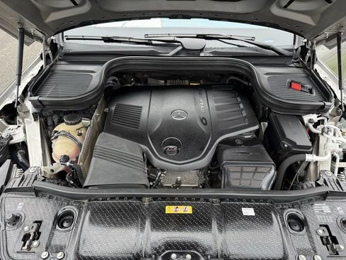 Certified 2022 Mercedes-Benz GLS 450 4MATIC image 16