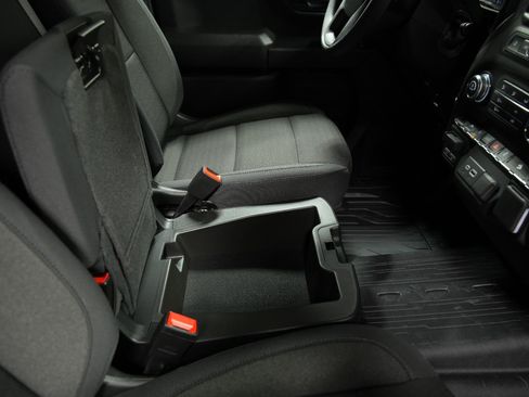New 2026 GMC Sierra 1500 Pro w/ Graphite Edition AWD/4WD image 18