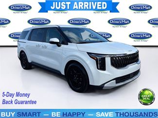 Used 2025 Kia Carnival video 1