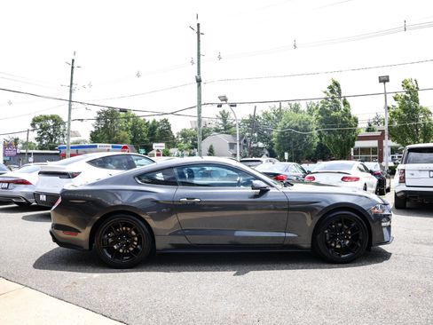 Used 2018 Ford Mustang Coupe w/ Wheel & Stripe Package RWD image 5